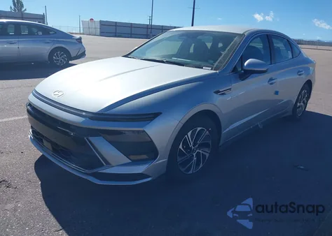 2026 Hyundai Sonata Hybrid Blue from USA, damaged, VIN KMHL24JJXTA138077